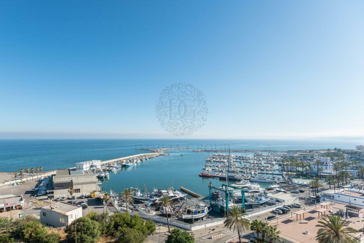 إِستيبونا El Faro Beach Apartment By Dahlia Group المظهر الخارجي الصورة