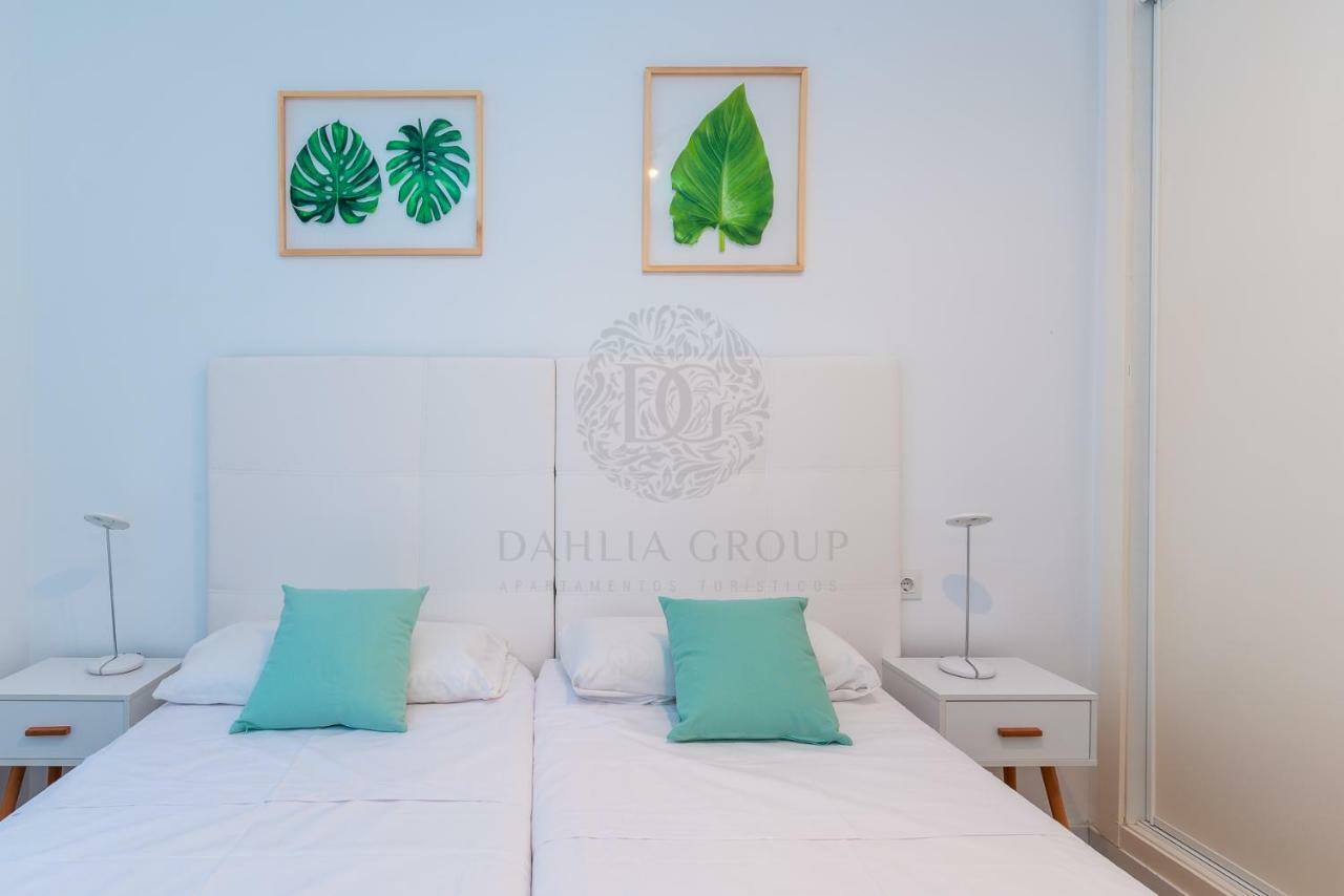 إِستيبونا El Faro Beach Apartment By Dahlia Group المظهر الخارجي الصورة