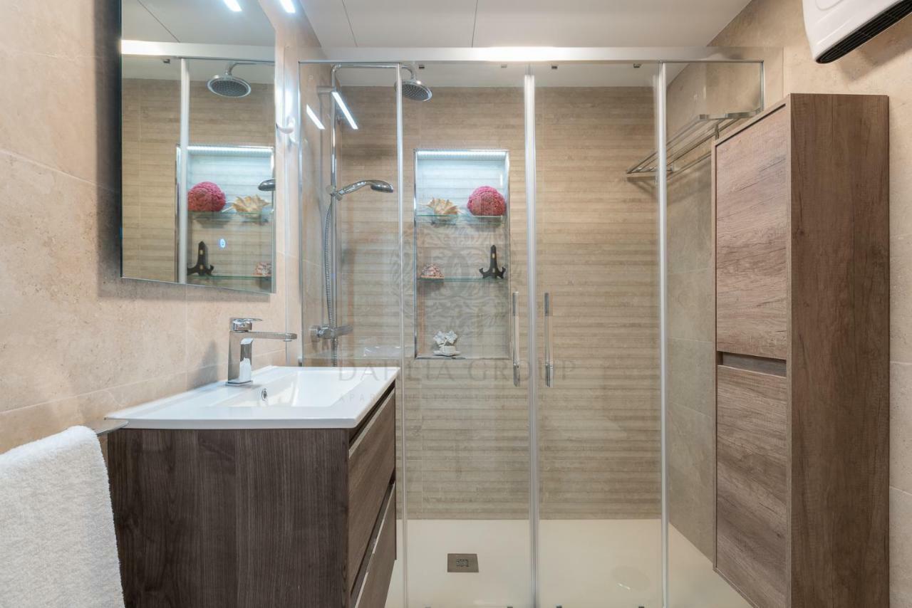 إِستيبونا El Faro Beach Apartment By Dahlia Group المظهر الخارجي الصورة